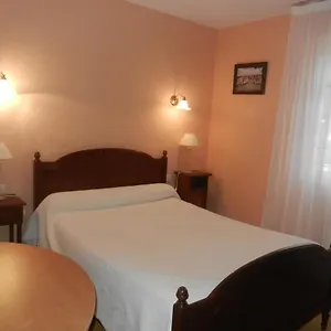 Le Clos Des Alouettes Bed & Breakfast